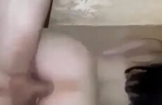 سكس تونسي ميبونة طالعة فوق الزب وتلعب لعبة القفز - سكس عربي