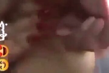 سكس جزائري جابتها فطوموبيل وبدات تعيط يا ما - سكس عربي